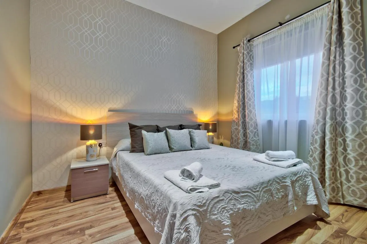 Lejlighed St Julians Seaviews Hilltop House Saint Julian's Malta